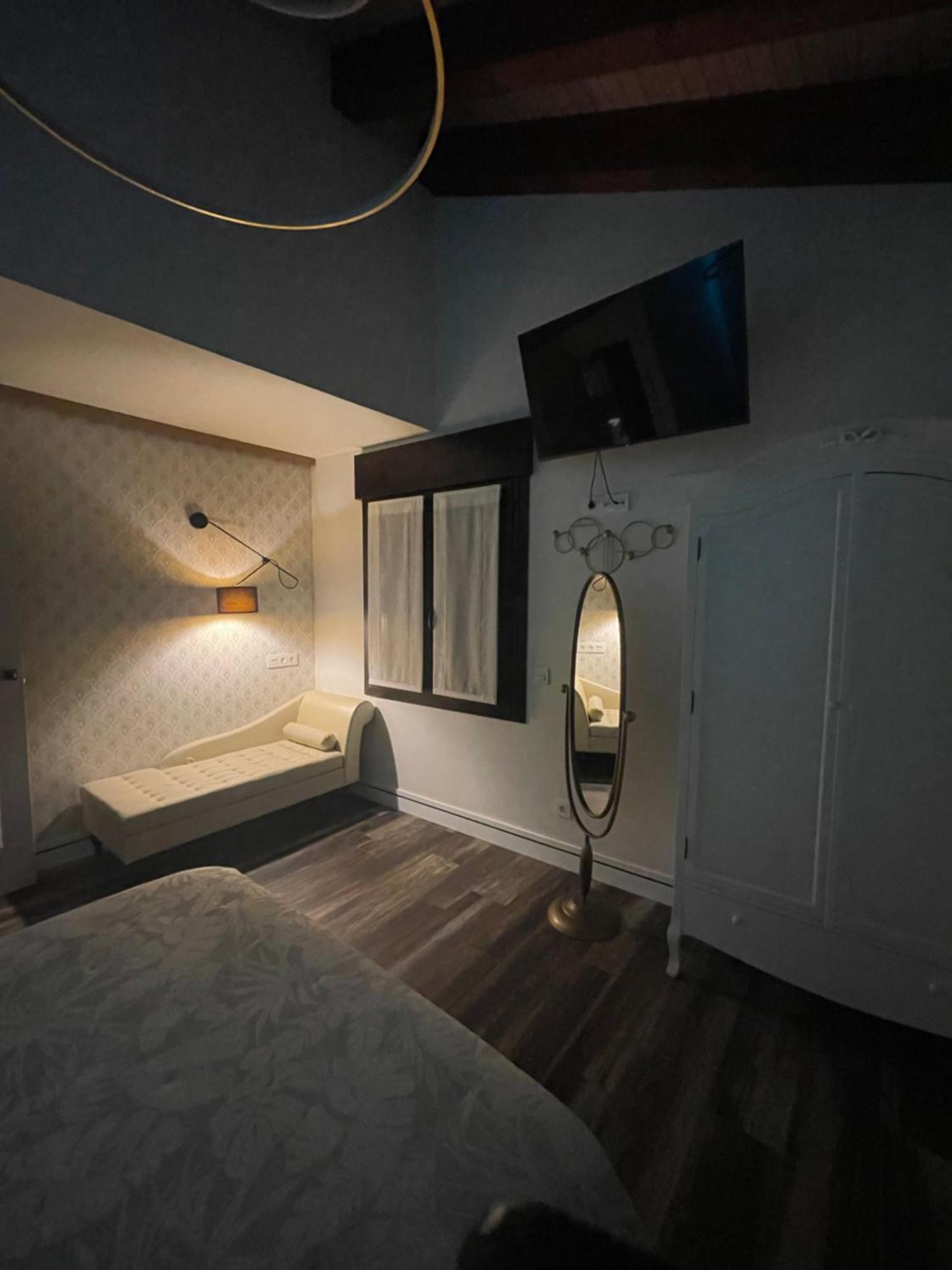 Apartamentos Valle De Ordesa-Torla Exteriör bild